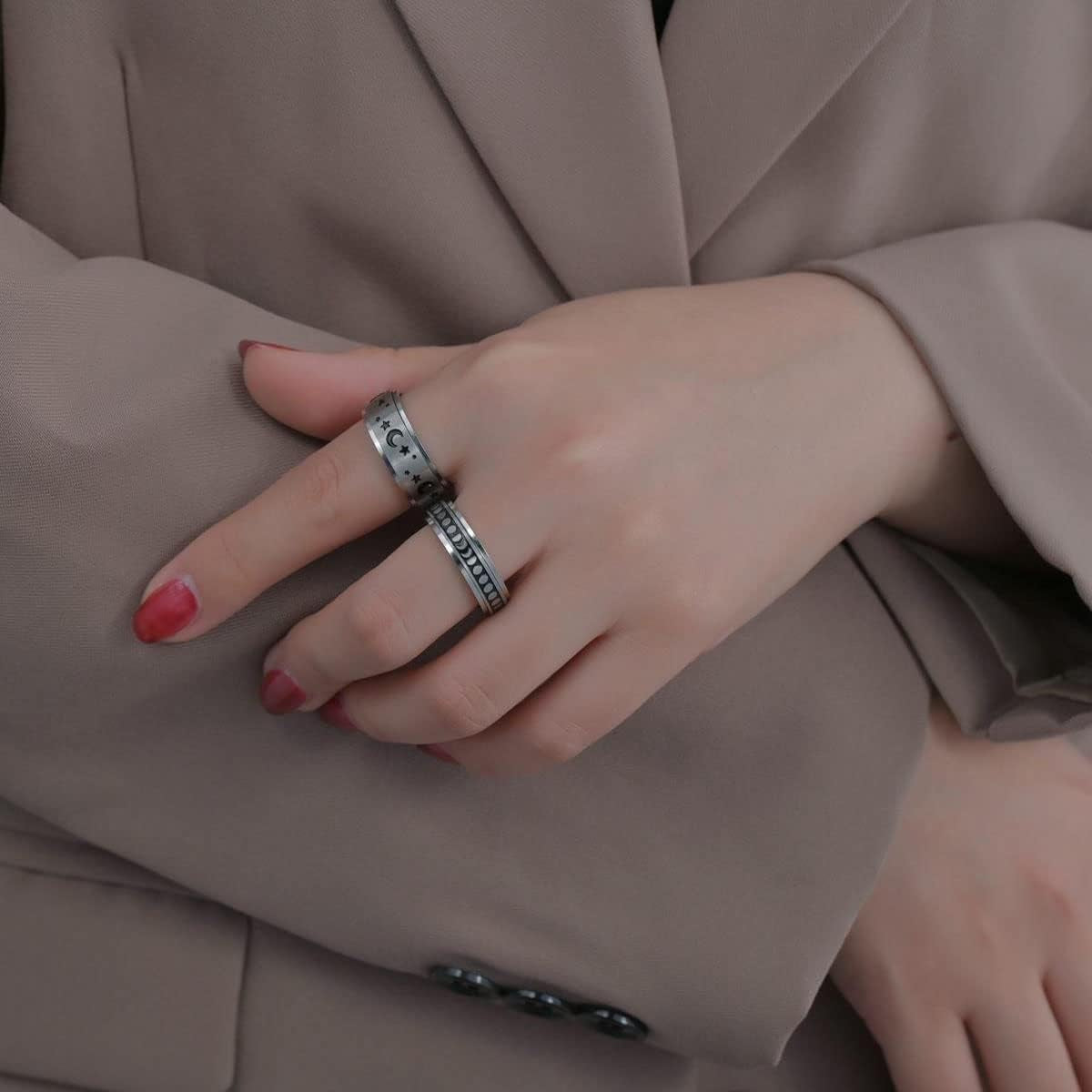 4PCS Plain Band Rings for Men Stainless Steel Rings for Men Wedding Ring Cool Spinner Rings for Men Black Stainless Steel Ring Set Anxiety Ring Fidget-Ga-7