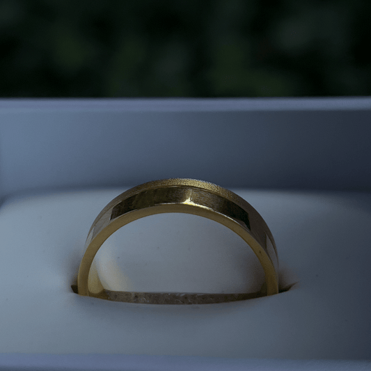Gents Era Gold Ring