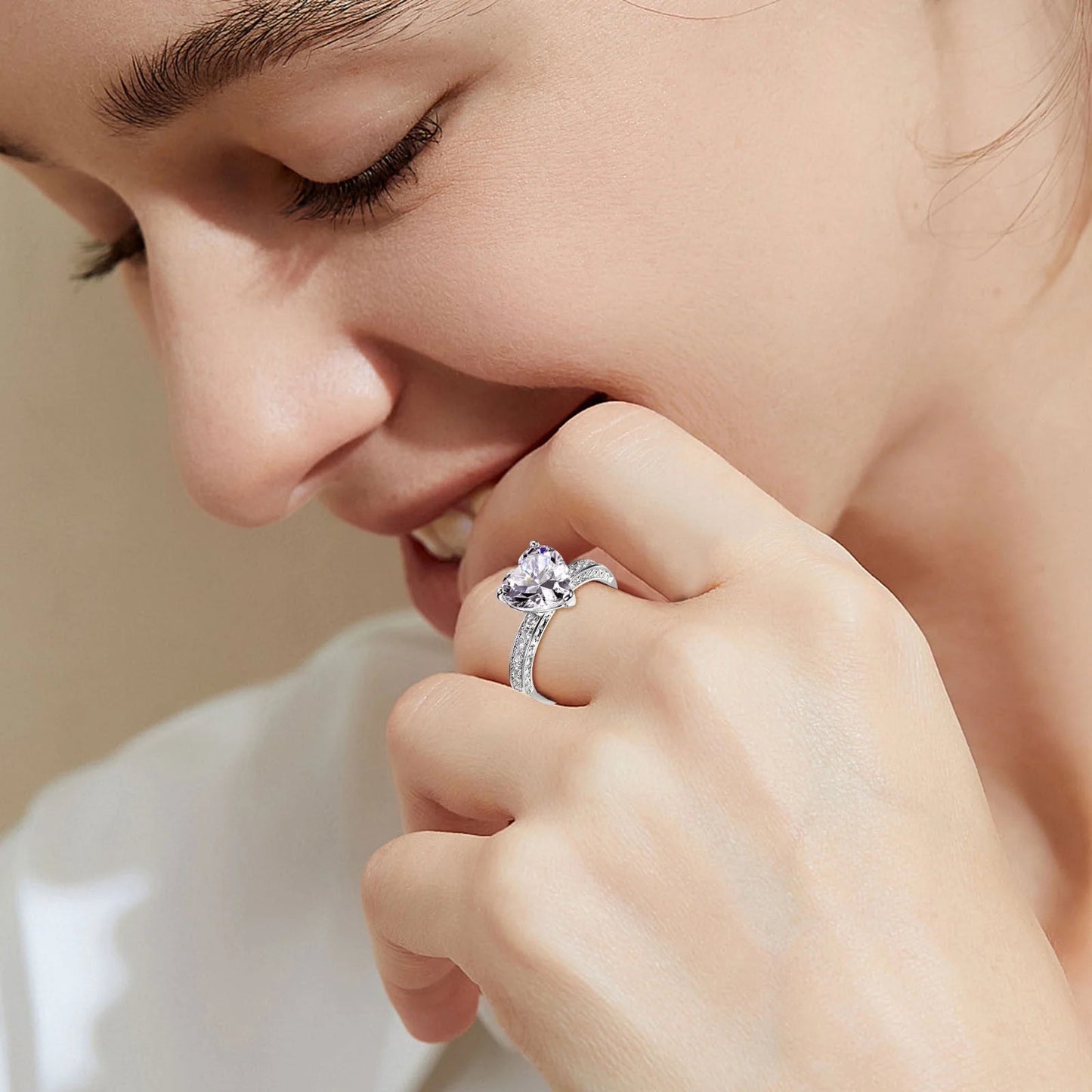 Rings for Alloy Wedding Ring Inlaid with Heart-Shaped Diamond Zircon Ring Women'S Engagement Jewelry